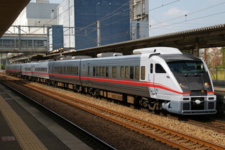 783系登場時色