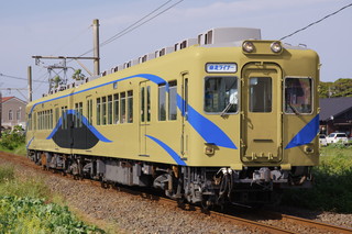 泉北ライナー色