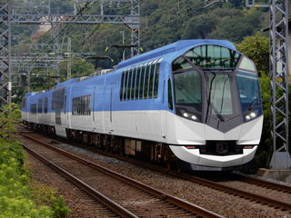 2011年7月発表・新型観光特急