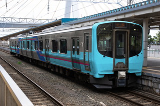 IRいしかわ鉄道カラー(古代紫帯)