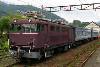 ぶどう色2号